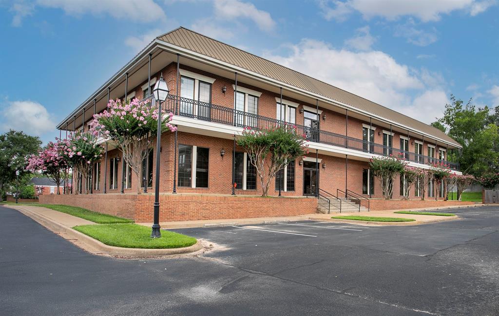 NA - Commercial Lease