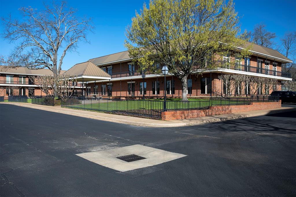 NA - Commercial Lease