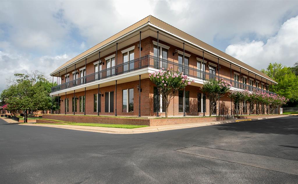 NA - Commercial Lease