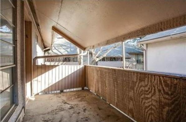 Hollows North Condo - Residential