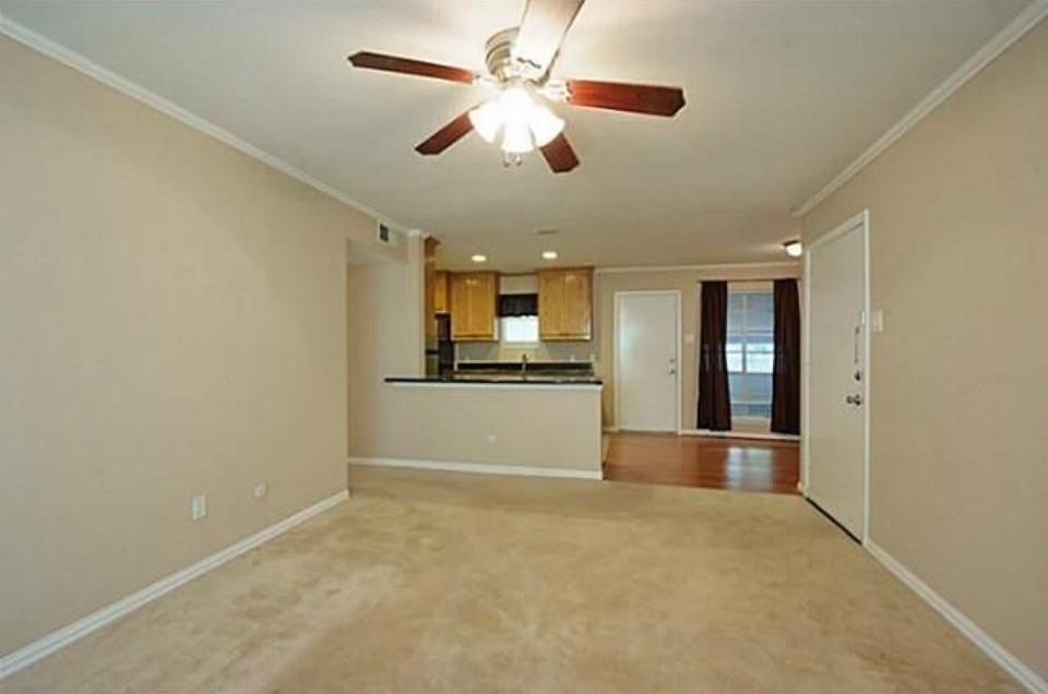 Hollows North Condo - Residential