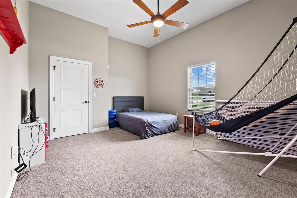 WINDHAVEN FARMS PHASE 1 & 2 - Residential