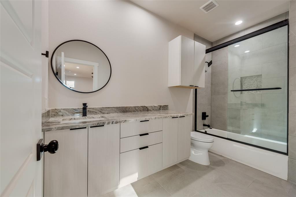 Elmwood 02 - Residential