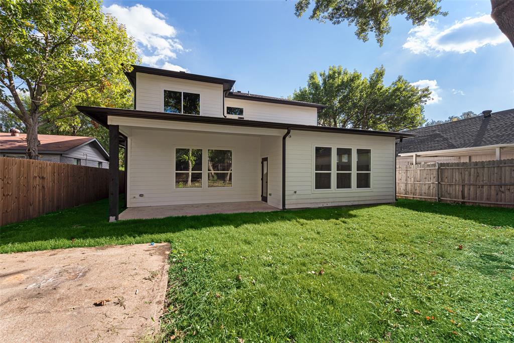 Elmwood 02 - Residential