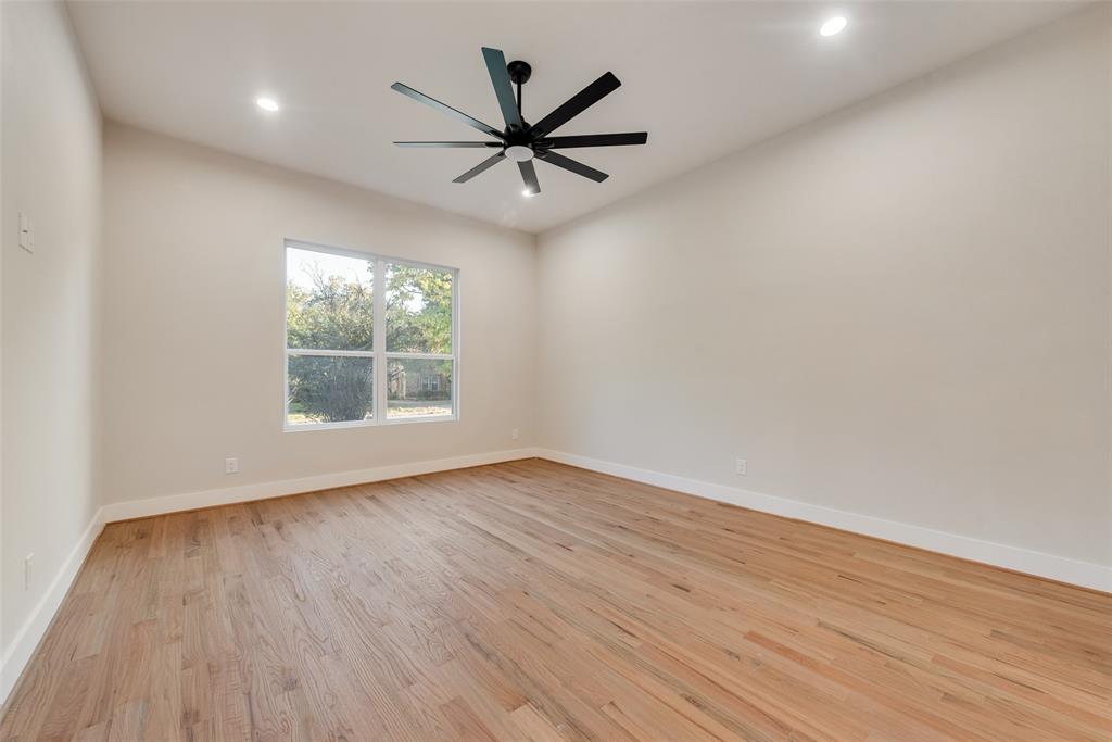 Elmwood 02 - Residential