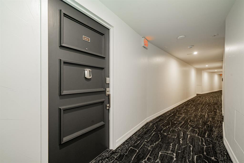 PRESTON TOWER CONDO - Residential