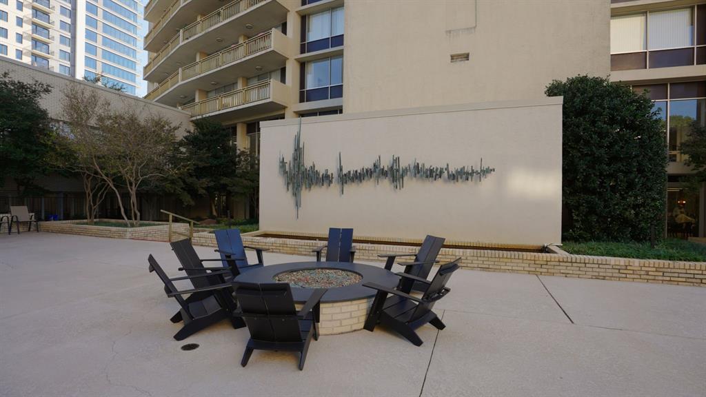 PRESTON TOWER CONDO - Residential