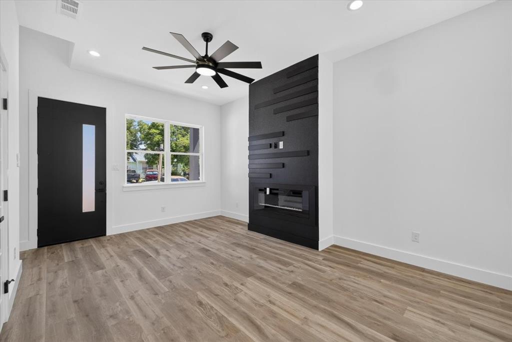 SMITH, J S ADDITION Block 11 Lot 5 - Residential