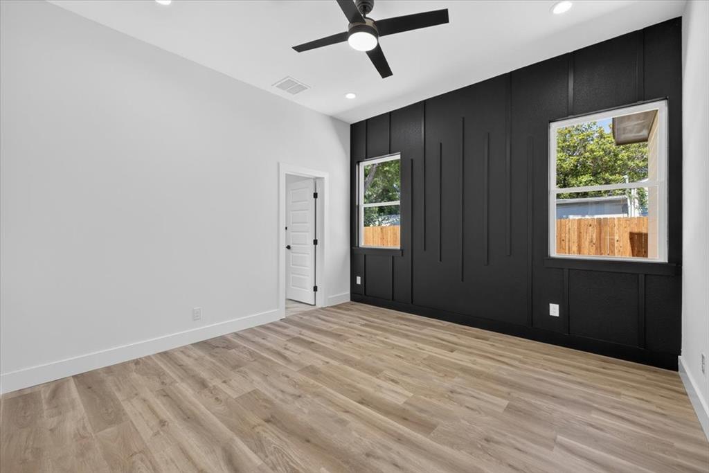 SMITH, J S ADDITION Block 11 Lot 5 - Residential
