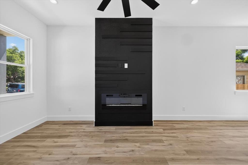 SMITH, J S ADDITION Block 11 Lot 5 - Residential