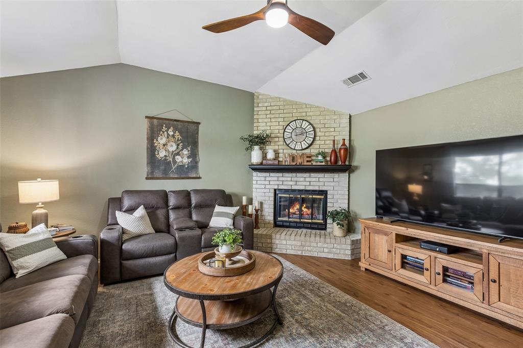 Old Chisholm Estates Ph I - Residential