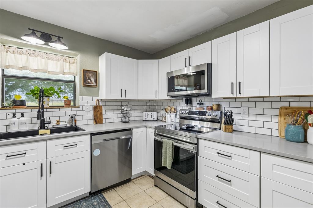 Old Chisholm Estates Ph I - Residential