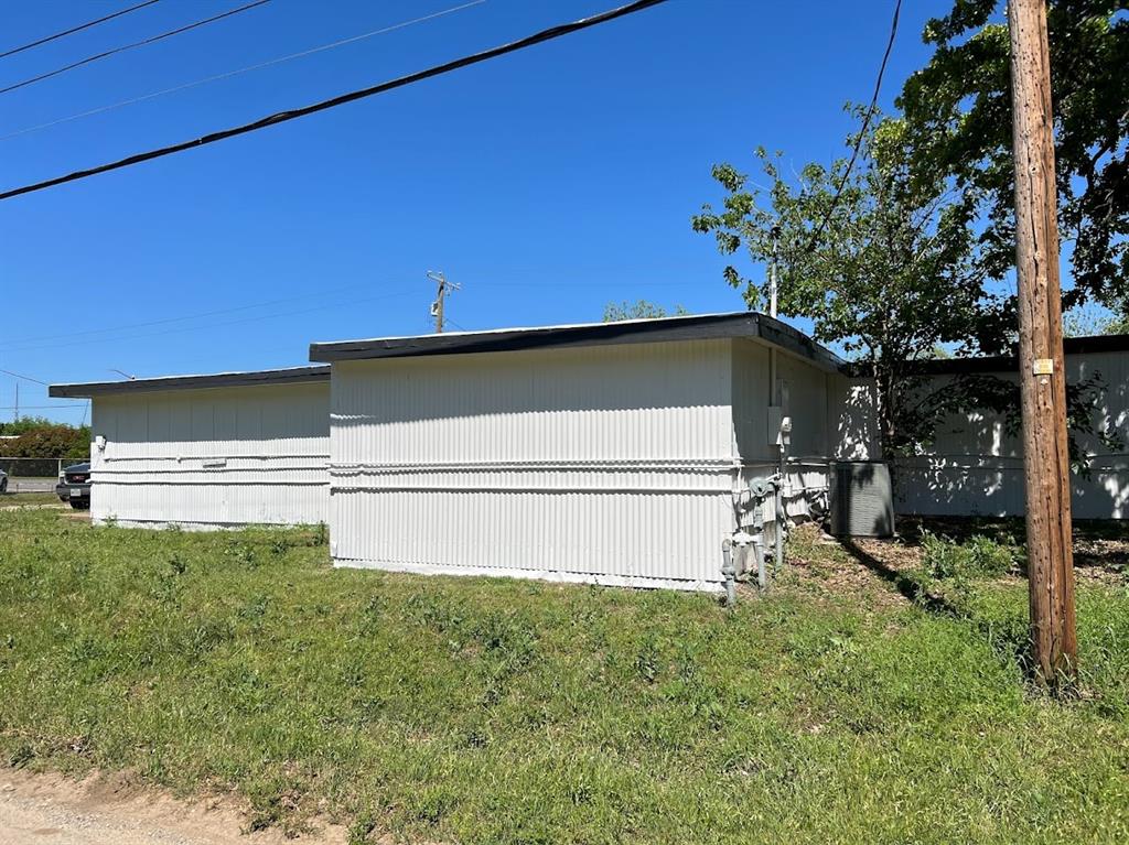 LAWN PLACE #1 - Commercial Sale