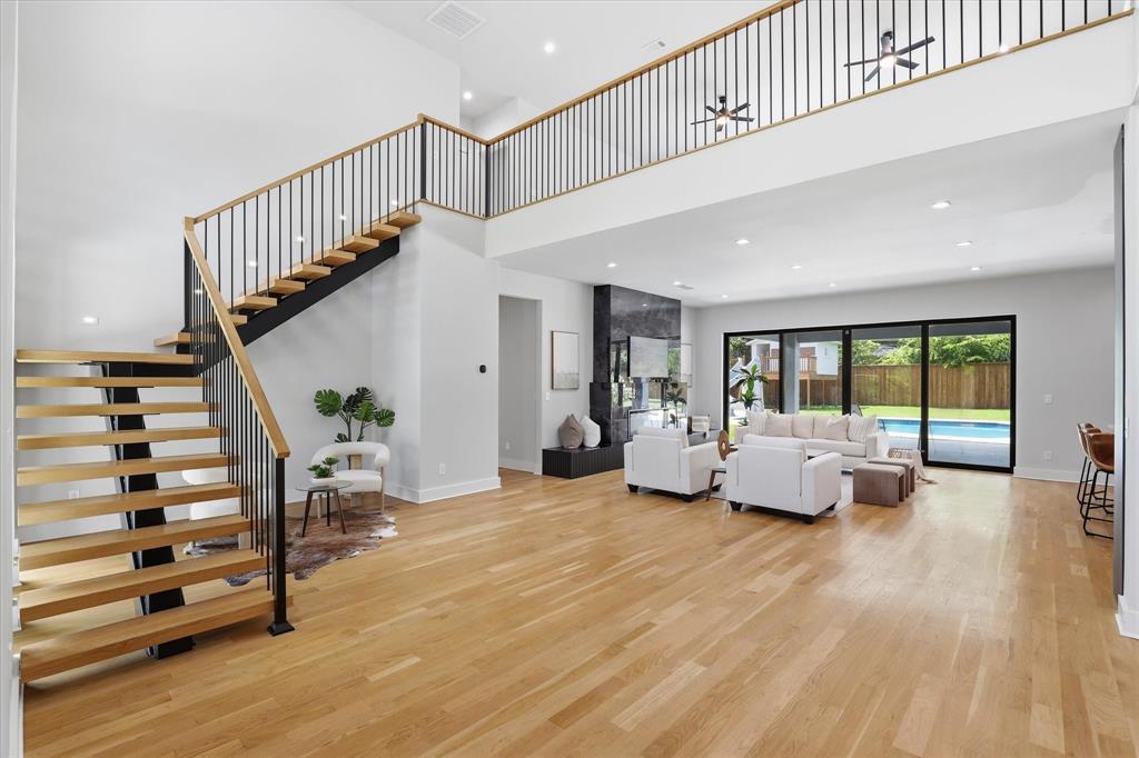 Northwood Hills 01 - Residential