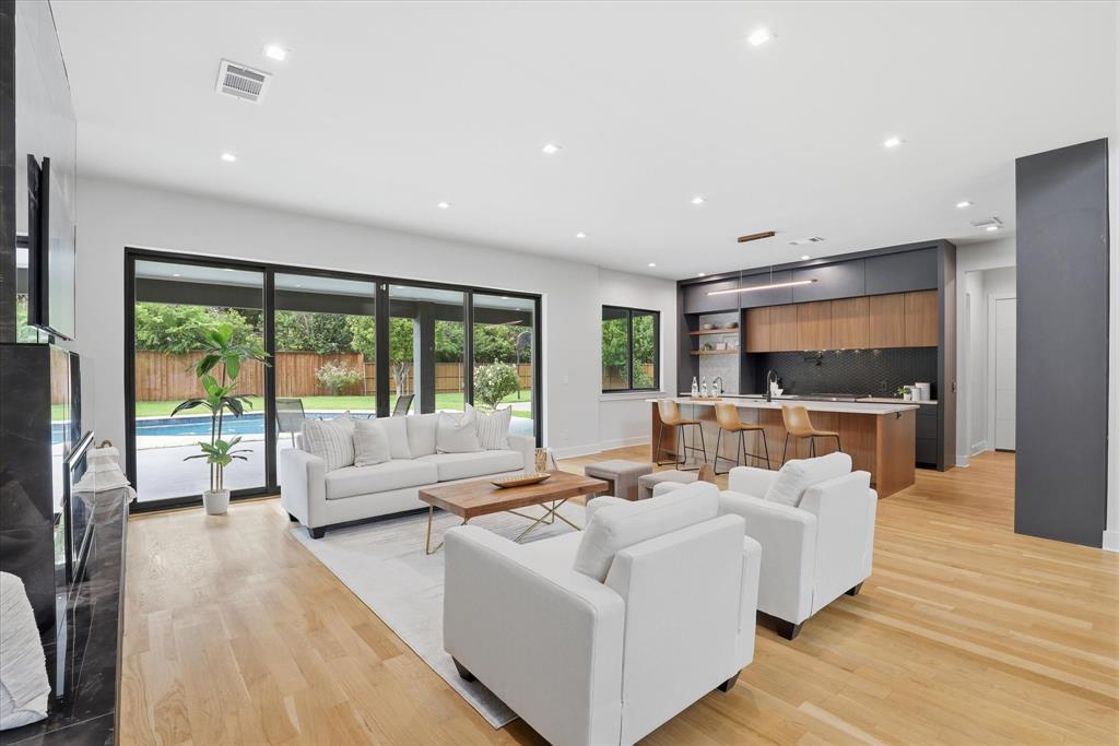 Northwood Hills 01 - Residential