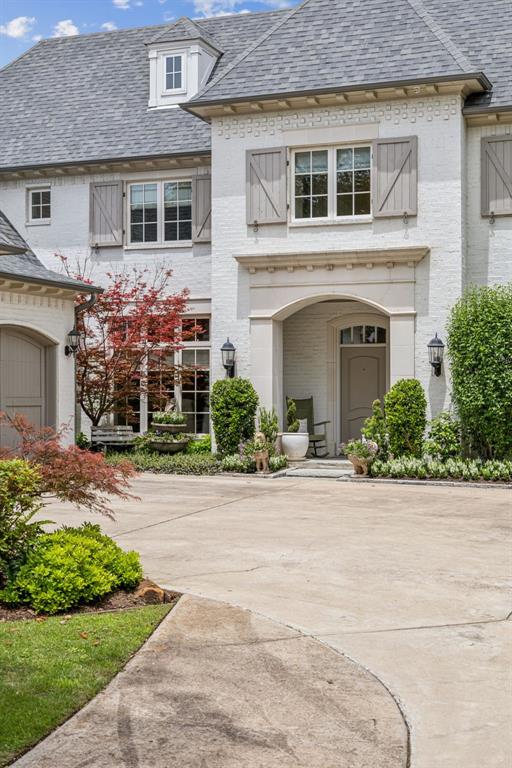 Crestmanor Estates - Residential