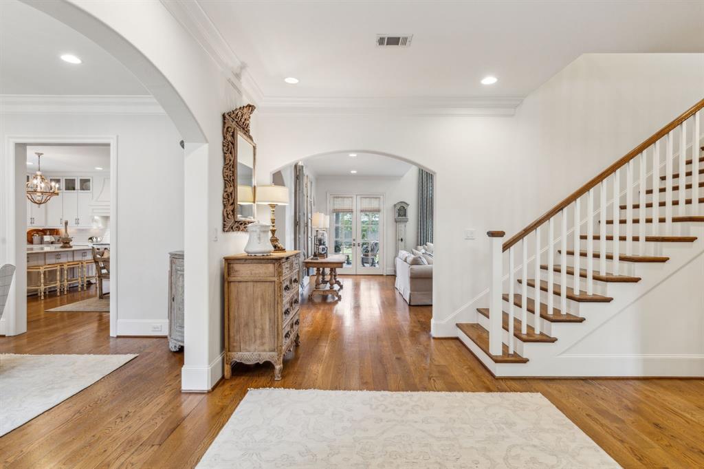 Crestmanor Estates - Residential