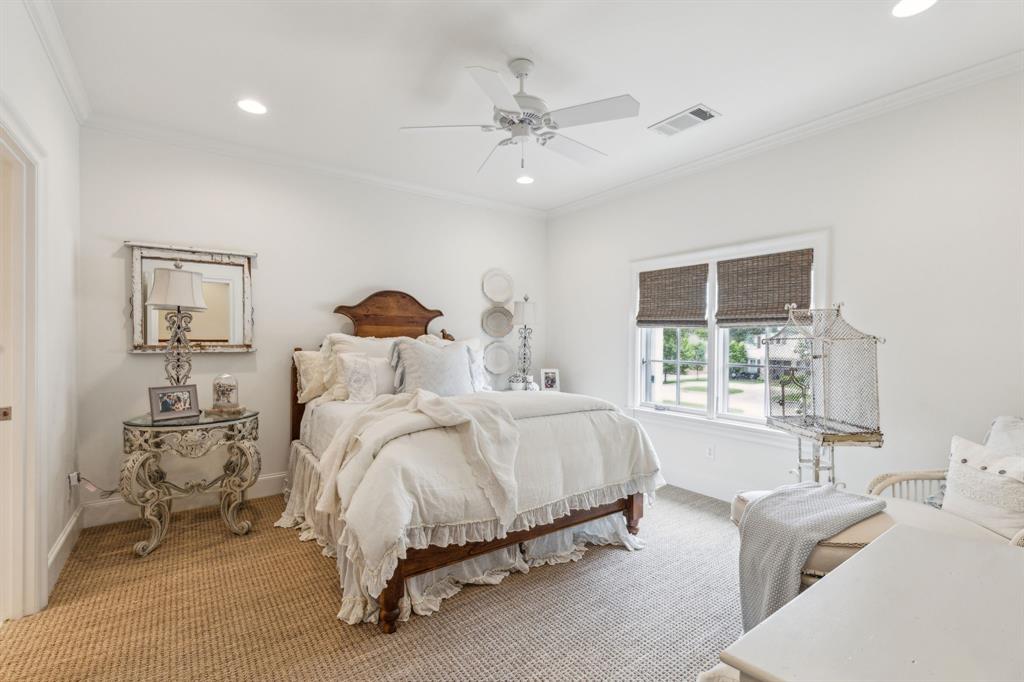 Crestmanor Estates - Residential