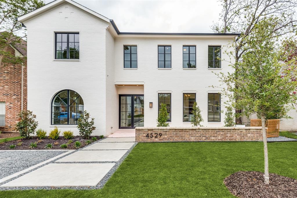 Live in luxury in this beautiful 5 bedroom and 4.5 bathroom home located on 4529 W Amherst! With a spacious 4,328 sqft and outdoor and garage parking, you'll have plenty of room to entertain. Step inside the kitchen and be wowed by the panel-ready refrigerator and dishwasher, double oven, built-in range, beverage fridge, and large island with quartz countertops. Appreciate the creative tilework and free-standing tub in the primary bath as well as true white oak floors throughout. Enjoy one bedroom downstairs for use as a guest room or office and the primary bedroom upstairs. Step out back to find an outdoor grill, covered area, and plenty of room for a pool - all surrounded by an 8-foot wood fence with an electric gate. Plus, it's conveniently located close to restaurants and shops. Don't miss your chance to call this amazing property home.