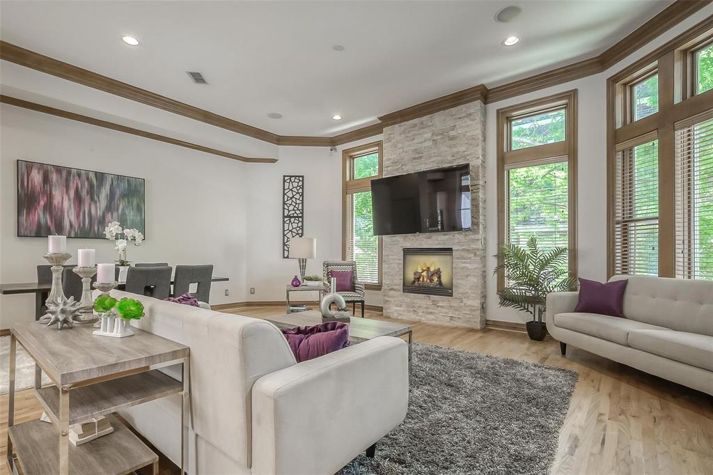 Hibernia Twnhms - Residential Lease