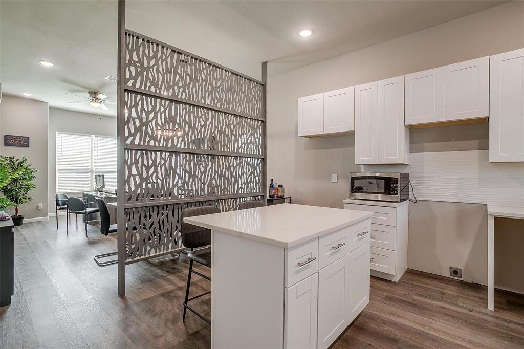 Riverside Add - Commercial Sale