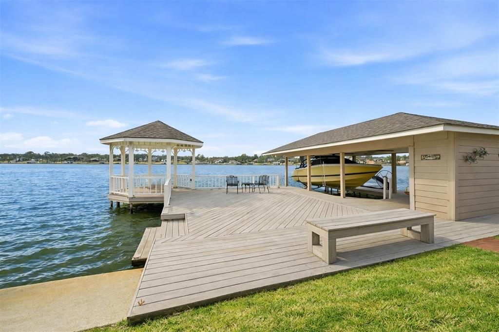 Lake Kiowa - Residential