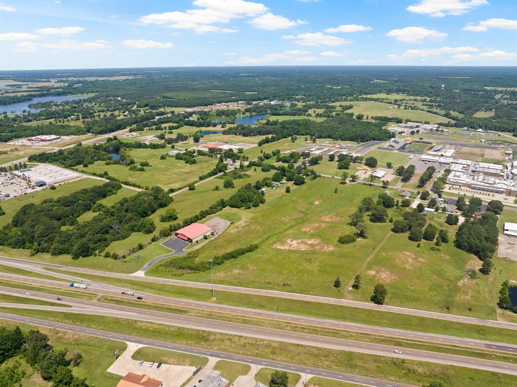 CMP NORTH - Commercial Sale