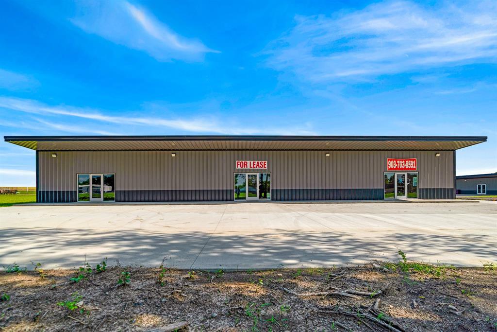 na - Commercial Sale