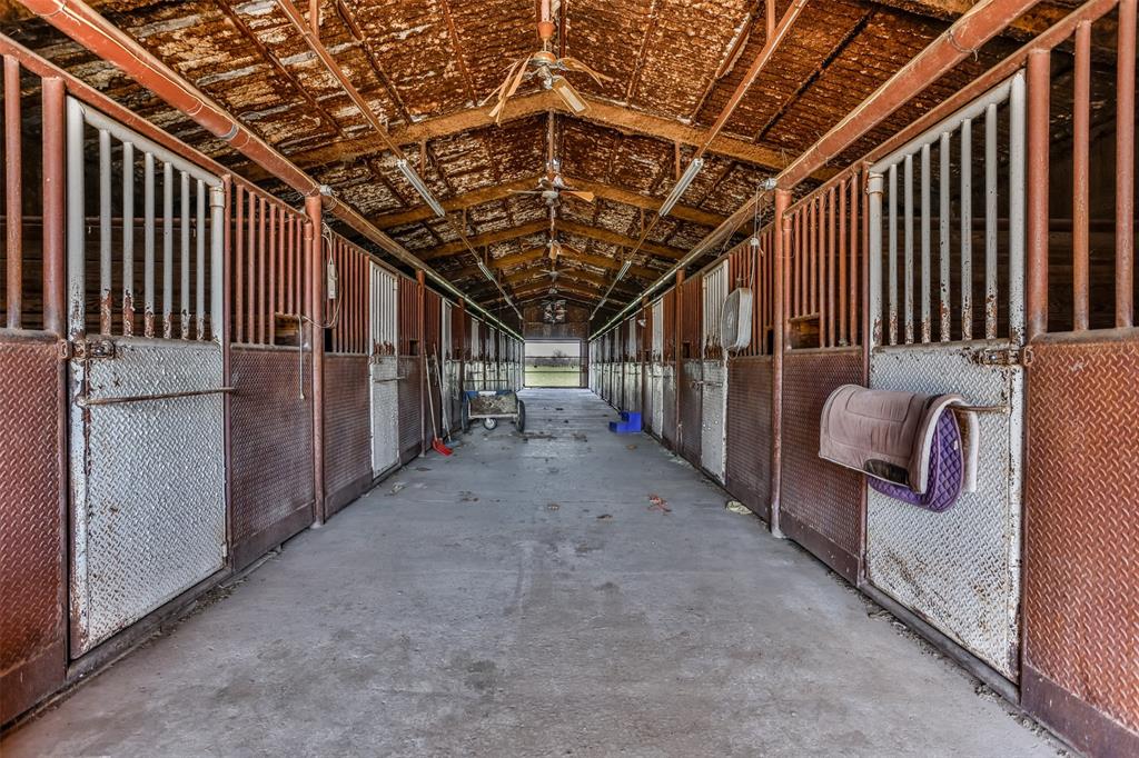 Hunt Csl - Commercial Sale