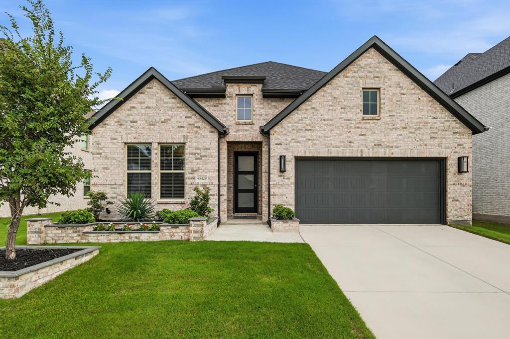 Estates At Stacy Crossing - Residential