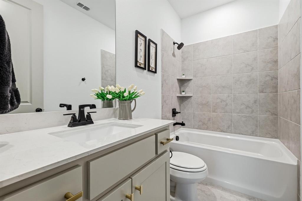 Estates At Stacy Crossing - Residential