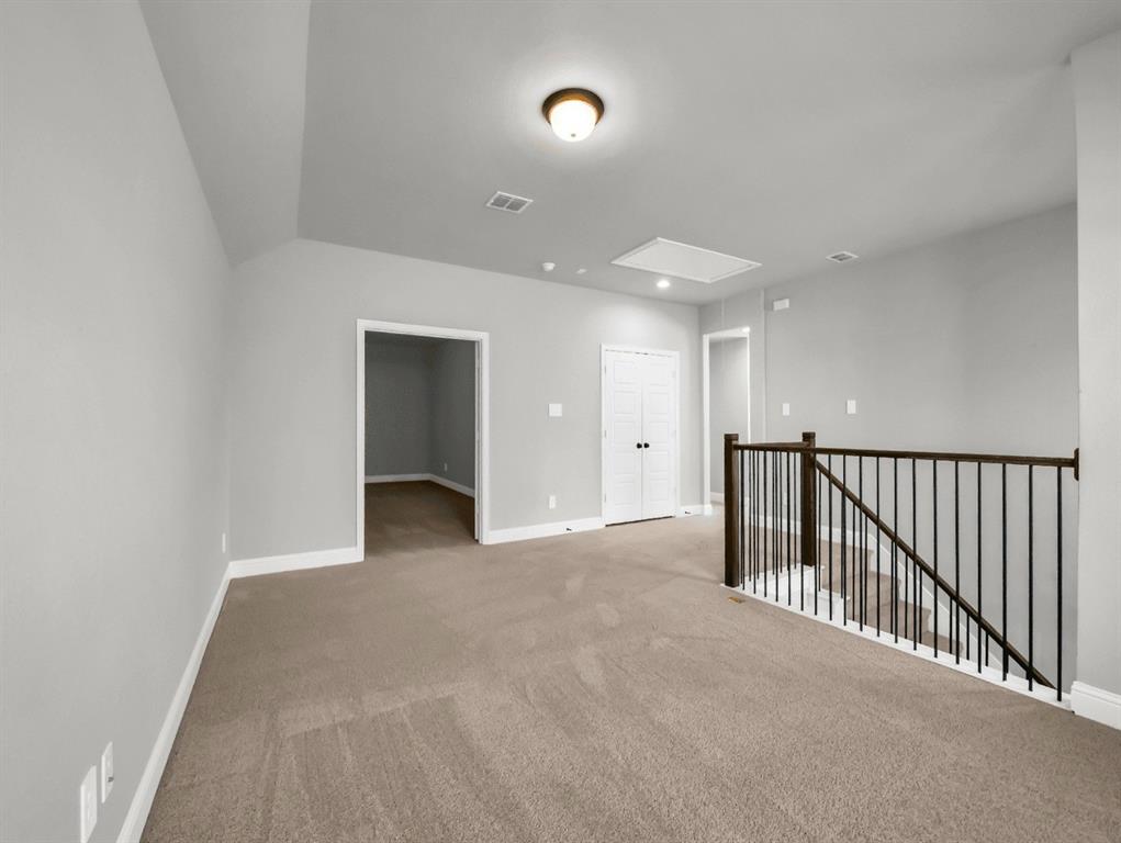 Summer Crest - Residential