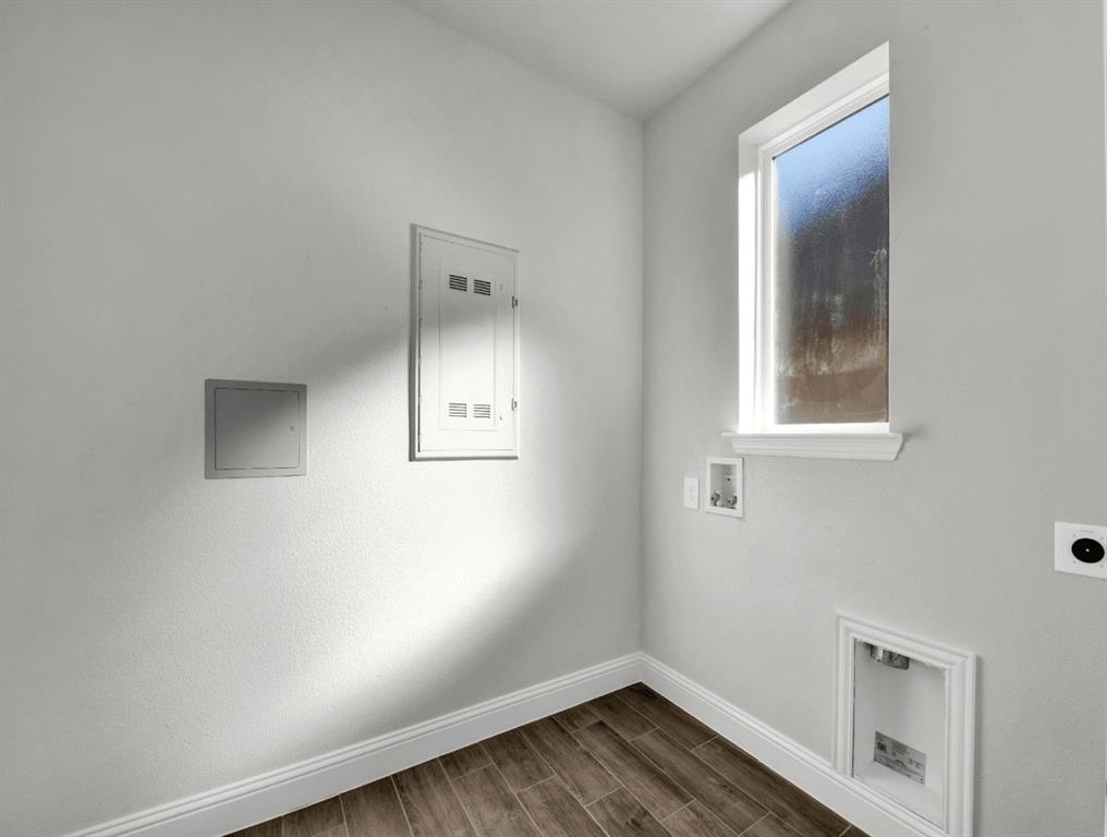 Summer Crest - Residential