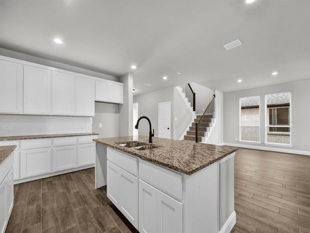 Summer Crest - Residential