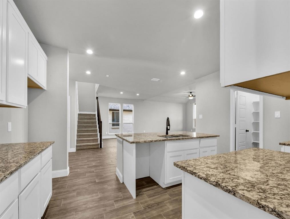 Summer Crest - Residential