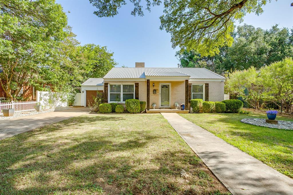Adorable home in a prime Fort Worth location. Welcome to 6404 Malvey Avenue, where timeless charm and a functional floor plan come together in one of the area's most desirable neighborhoods, Ridglea North. The spacious living room flows seamlessly into the dining area, perfect for everyday living and entertaining. Comfortable bedrooms provide good space, while the beautifully updated bathroom features stylish finishes and fixtures. Step outside to a large, private backyard with endless possibilities for entertaining, pets, gardening, or creating your own outdoor retreat. Conveniently located near shopping, dining, parks, schools, and major highways, this home offers the perfect combination of comfort and value. Come take a look today.