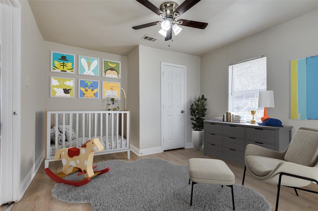 Lincoln Manor - Residential
