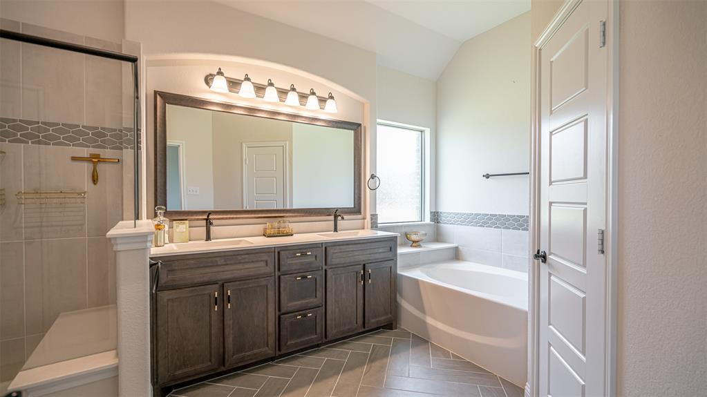 Abes Landing Ph 4b - Residential