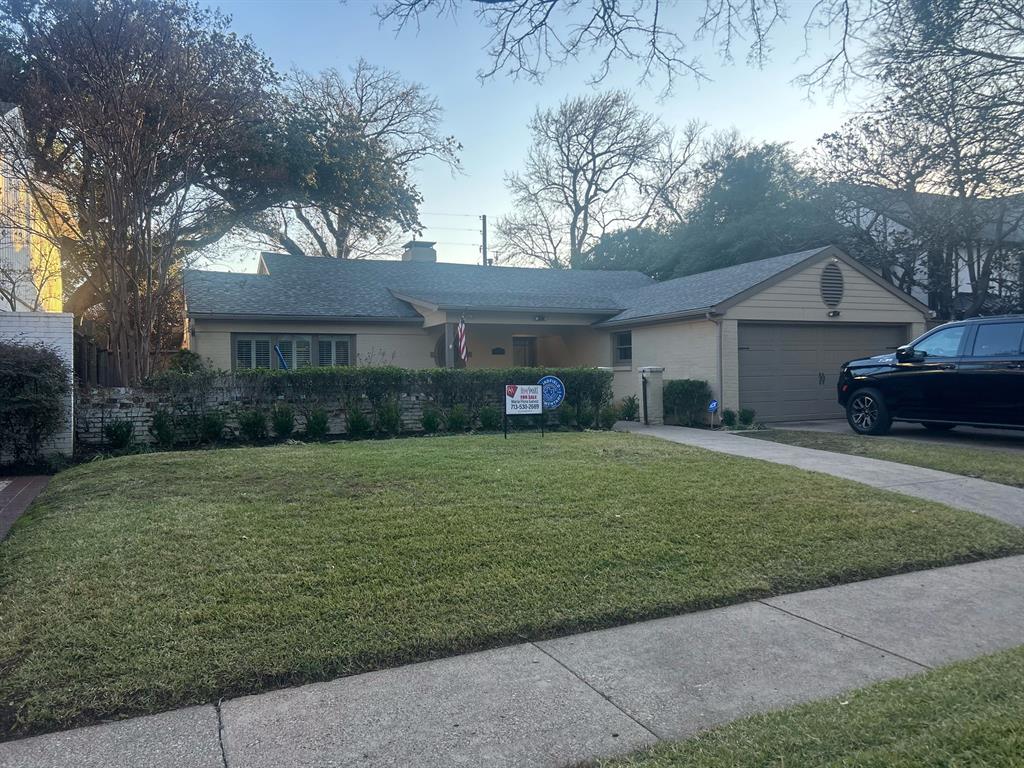 Beautiful Tudor one story 3 bedrooms zoned to Bradfield Elementary. With modern upscale touches, wood floors, inviting court yard, lots of windows, open floor plan and spacious rooms. Was remodeled in 2017. Excellent Highland Park schools. Information provided is deemed reliable but is not guaranteed and should be independently verified, restrictions, measurements, Sq ft, schools and taxes.. Buyer will need to purchase new survey if needed. AS IS CONDITION.

No farm animals.