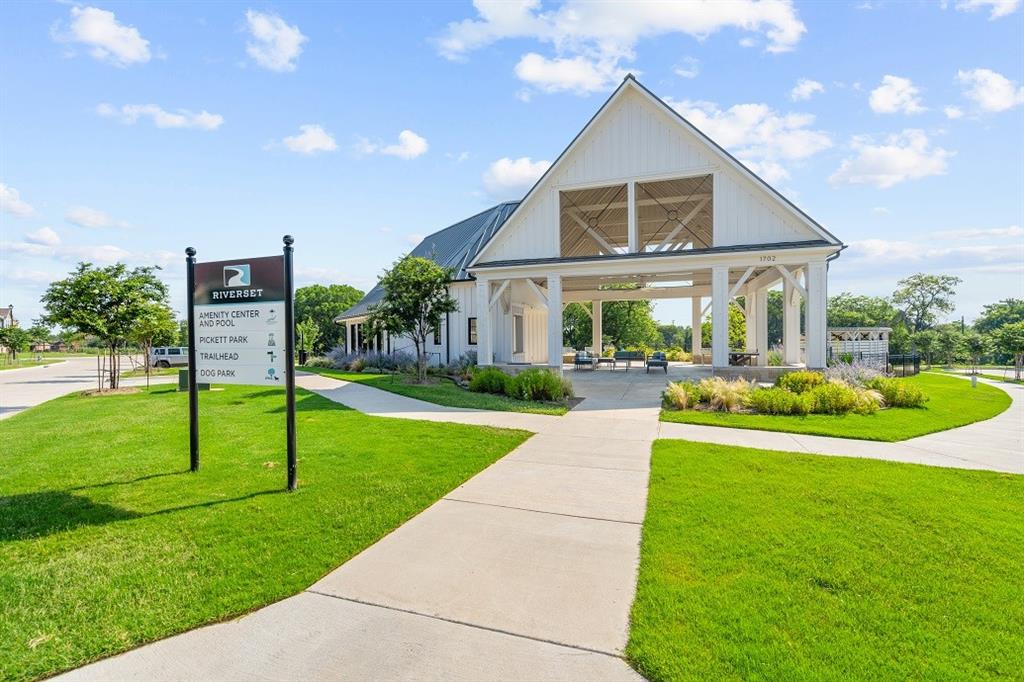 Riverset - Residential