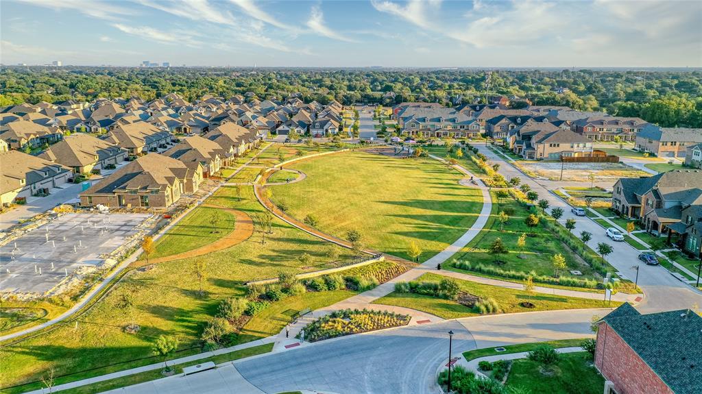 Riverset - Residential