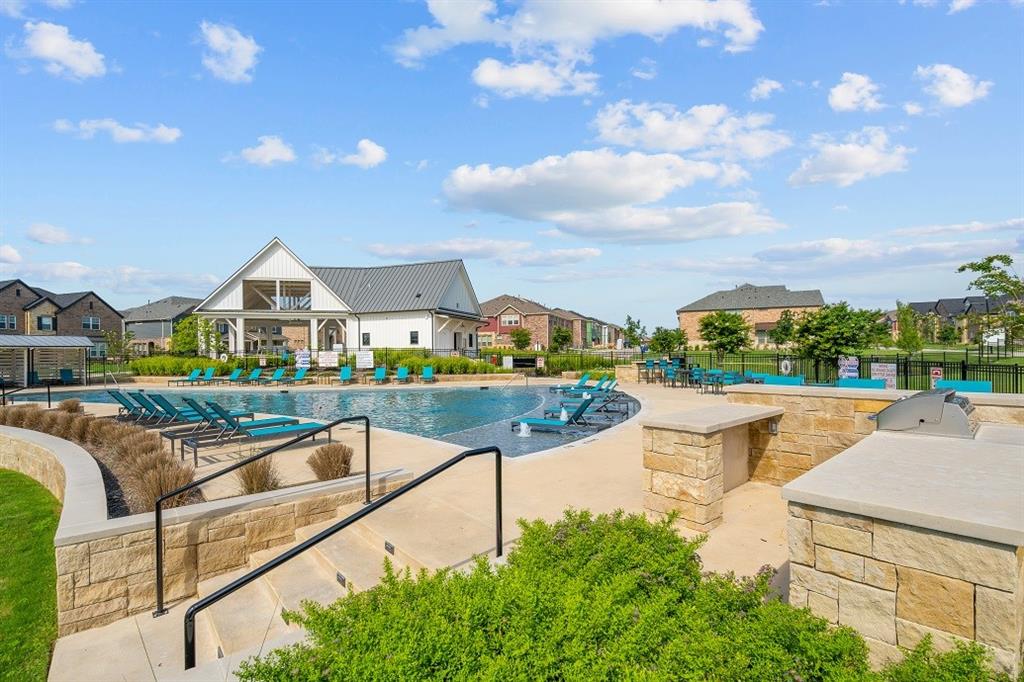 Riverset - Residential