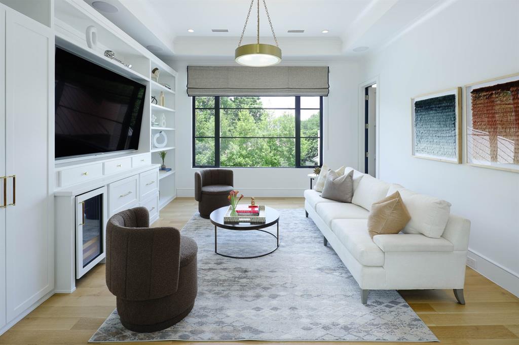 Highway Estates - Residential