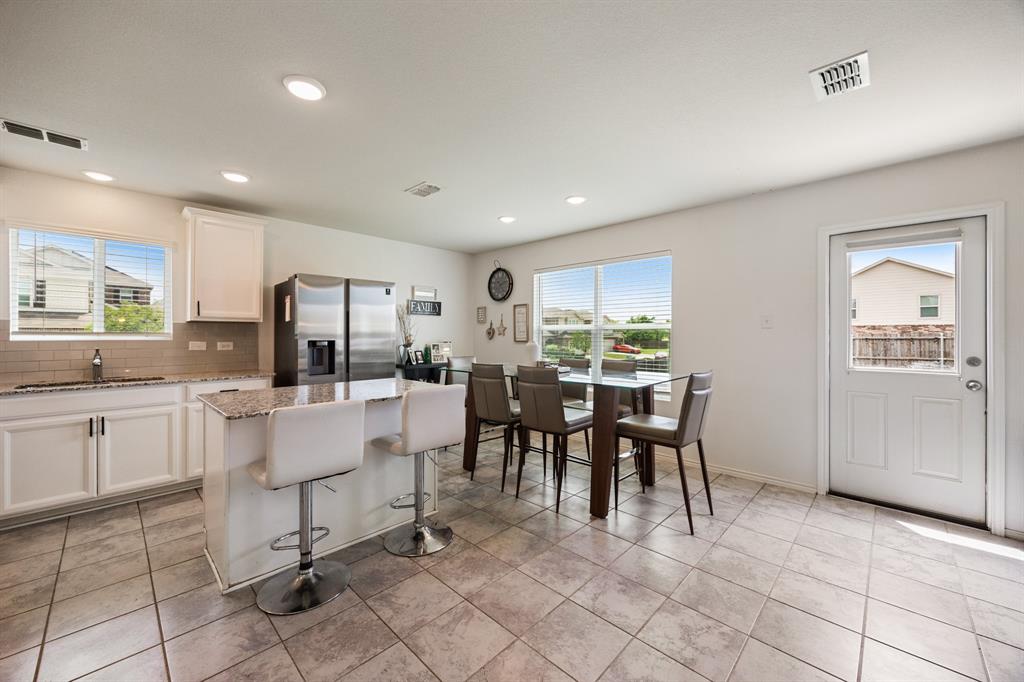 TRAVIS RANCH NEW - Residential