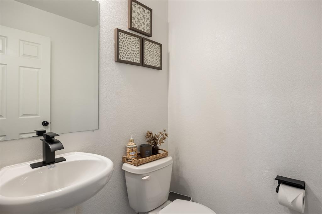 TRAVIS RANCH NEW - Residential