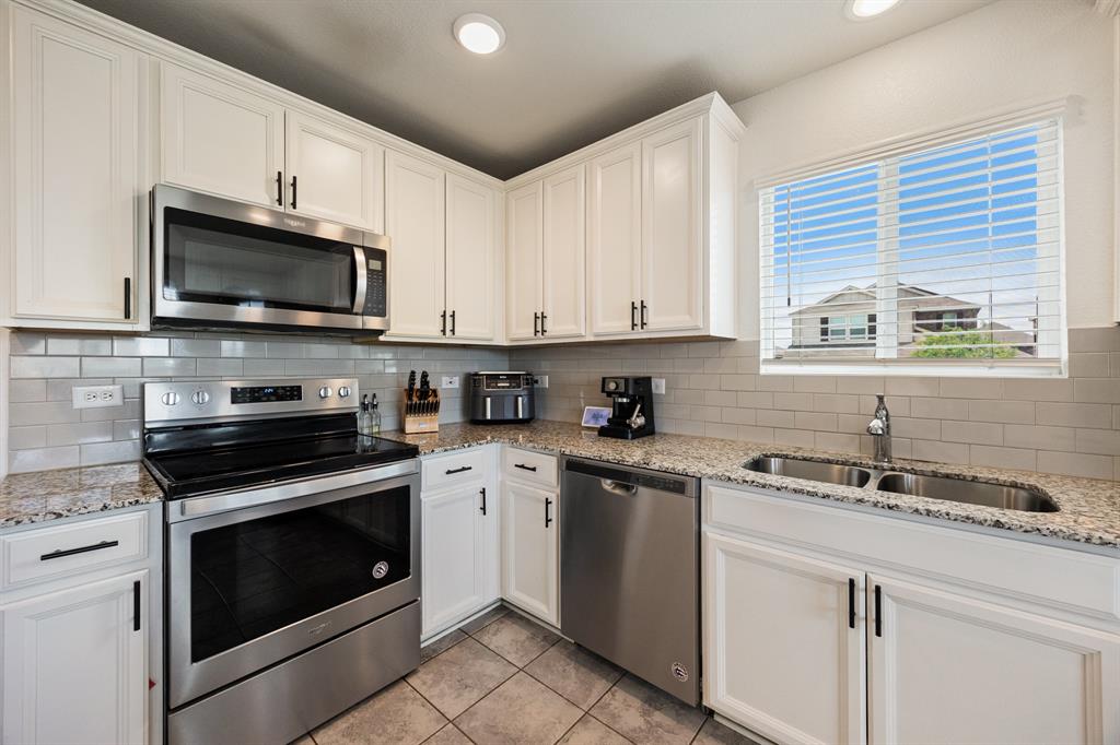 TRAVIS RANCH NEW - Residential