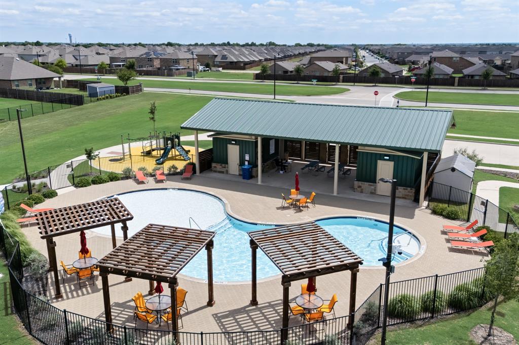 TRAVIS RANCH NEW - Residential
