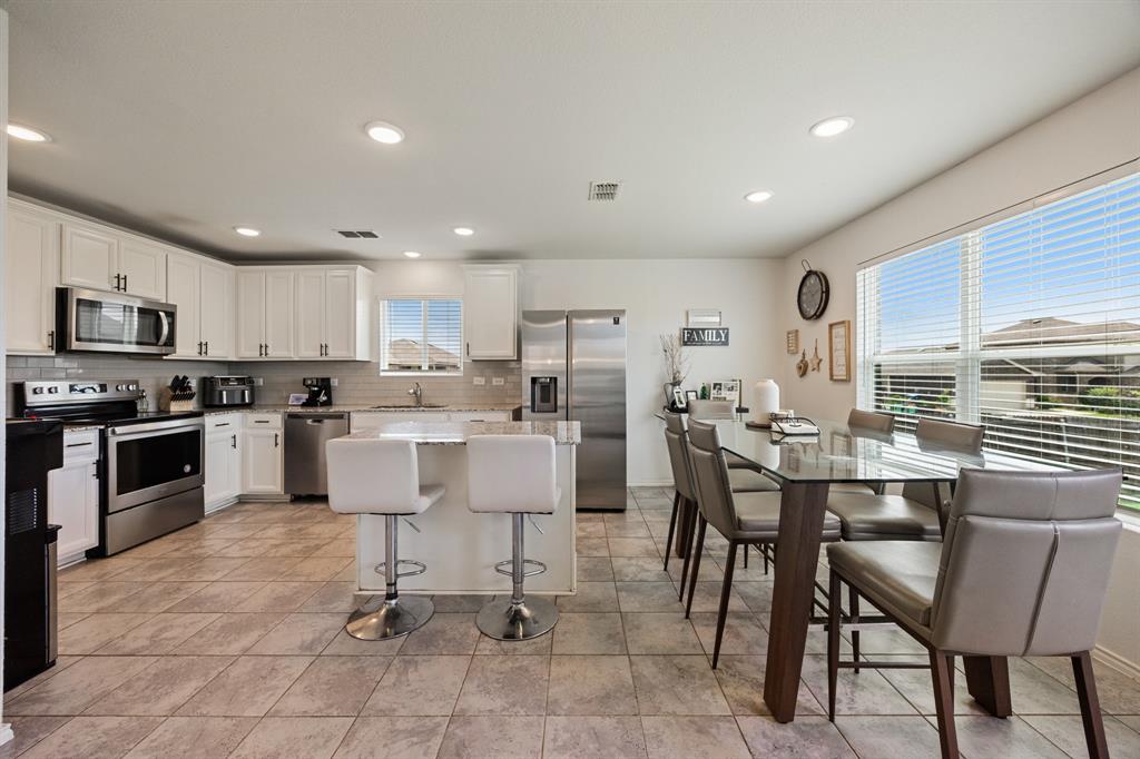 TRAVIS RANCH NEW - Residential