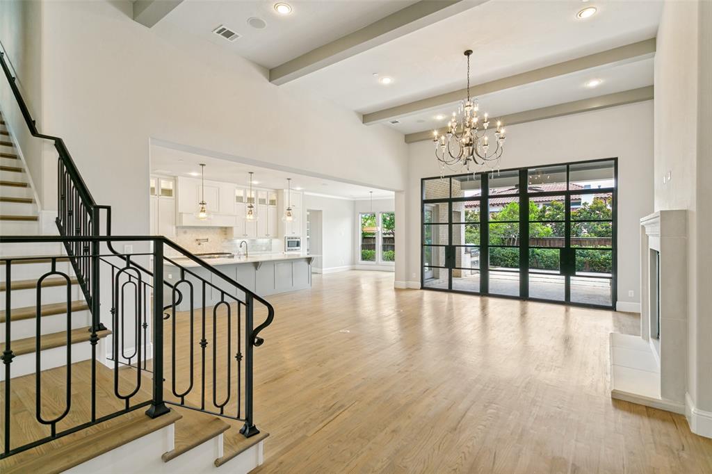 Carillon Ph 5c - Residential