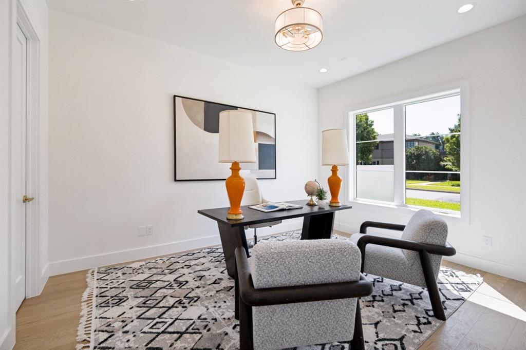 Lafoy Place - Residential